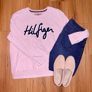 Tommy Hilfiger pink sweatshirt